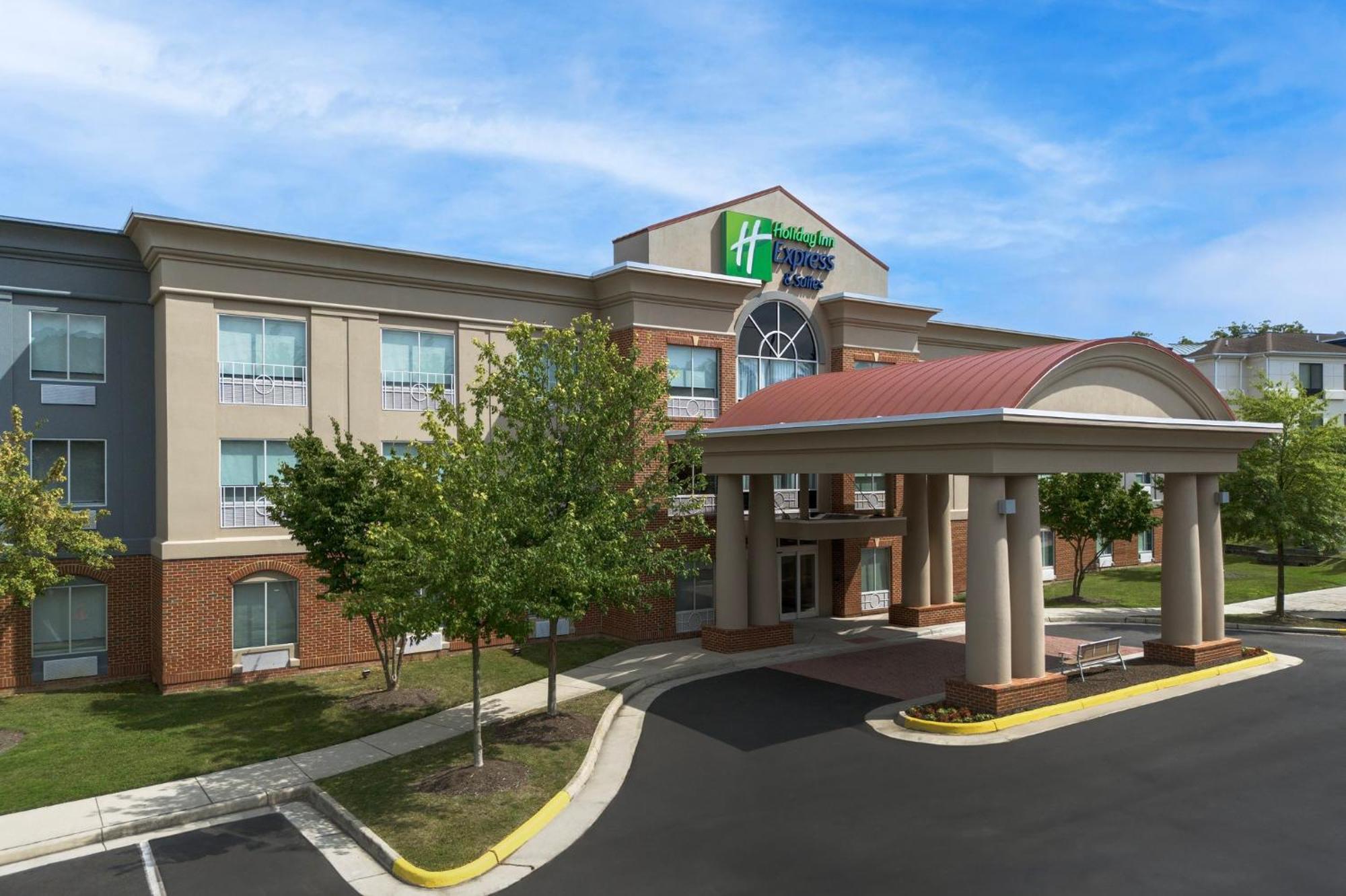 Holiday Inn Express & Suites Alexandria - Fort Belvoir By Ihg מראה חיצוני תמונה